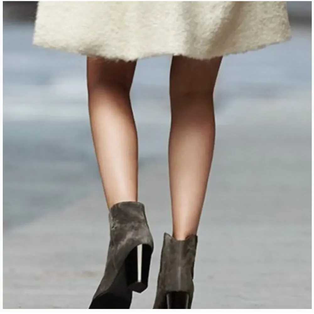 Vince Erving Western Boots 10 Suede Gray Ankle Booties Stack Heel Travel Capsule